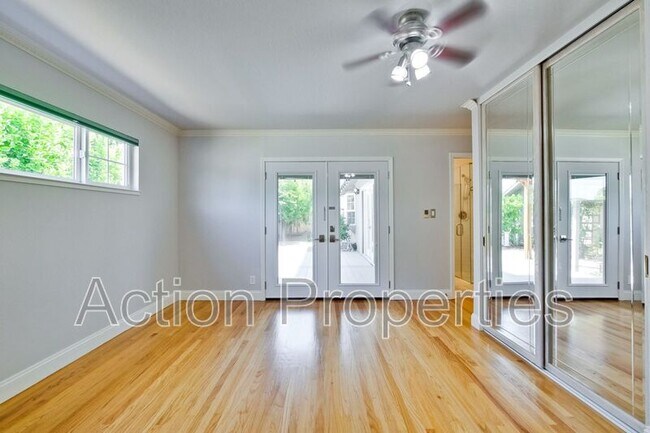 Building Photo - 1549 Alisal Ave
