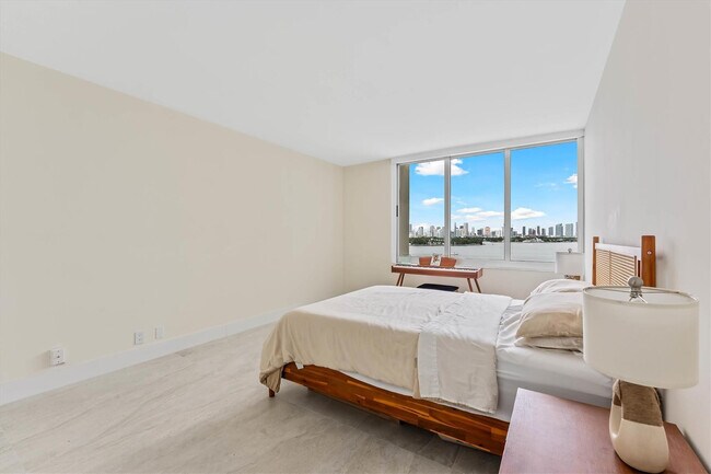 Building Photo - 1200 West Ave