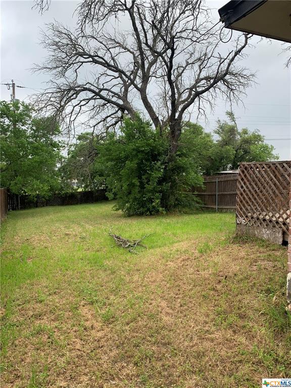 Building Photo - 1625 Pontotoc Trce