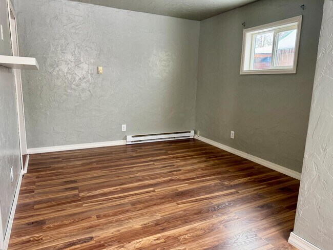 Building Photo - 280 Byers Ave