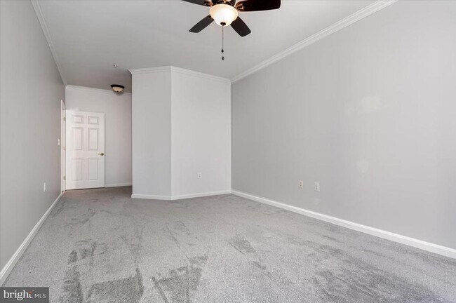 Building Photo - 921 Spinnaker Way