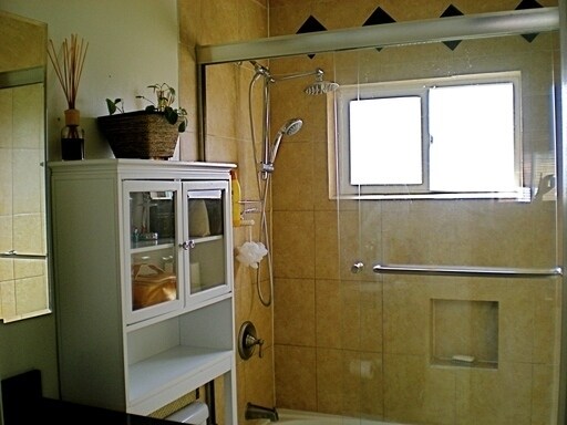 Building Photo - TEMECULA ST- BEAUTIFUL CONDO W/ VIEWS, IN-UNIT W/D, TILE FLOORING