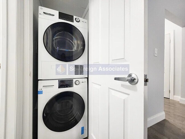 Floorplan - 24 Thayer Street