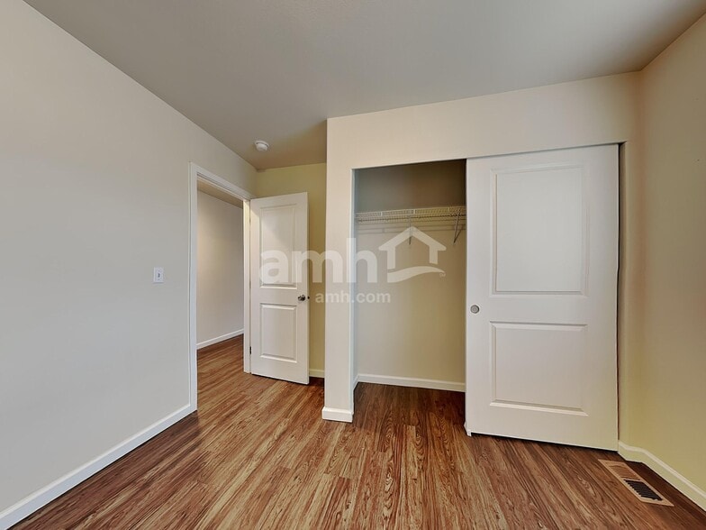 Building Photo - 11022 191st St Ct E