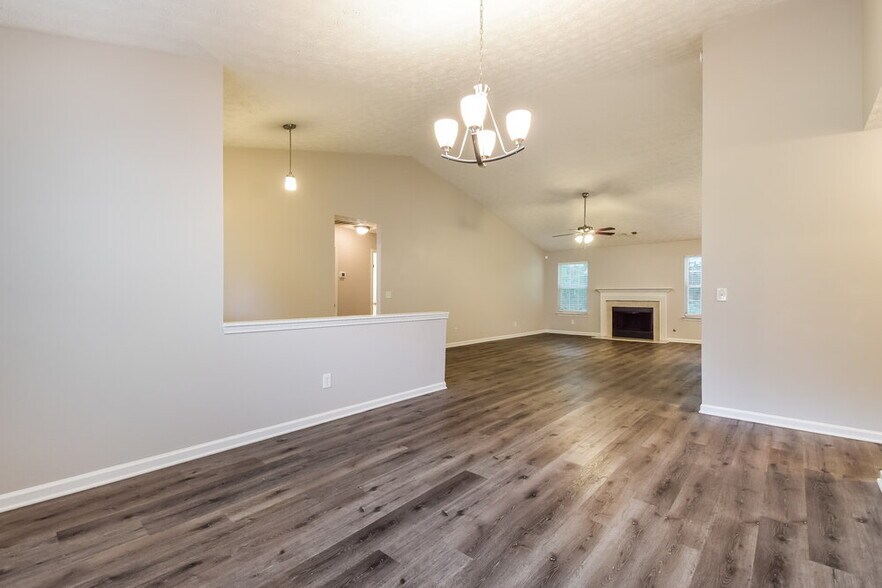 Building Photo - 5324 Paddington Ln