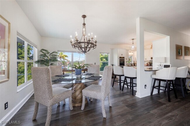 Building Photo - 3858 Riviera Cir