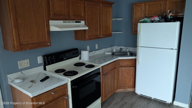 Building Photo - 114 Prospect Ave