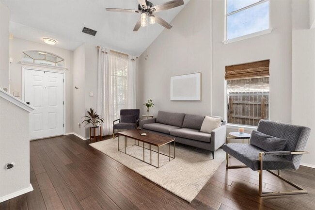 Primary Photo - 9325 Linkmeadow Dr