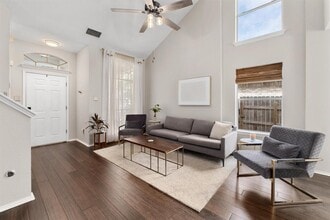 Building Photo - 9325 Linkmeadow Dr