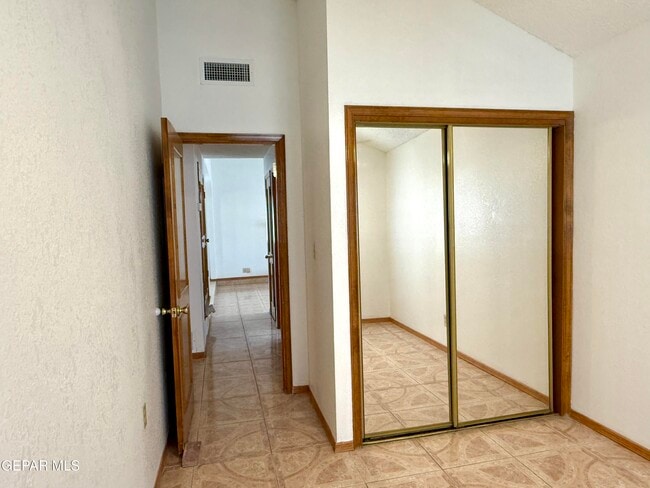Building Photo - 1738 Onizuka Dr