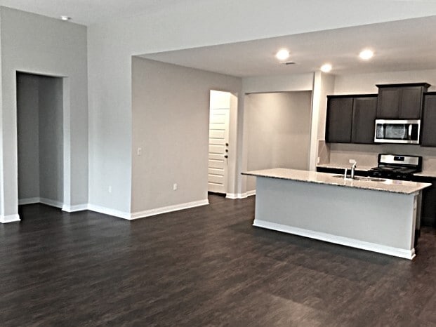 Building Photo - 5613 Gerard Dr