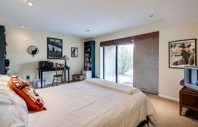 Building Photo - 93 Timothy Cir