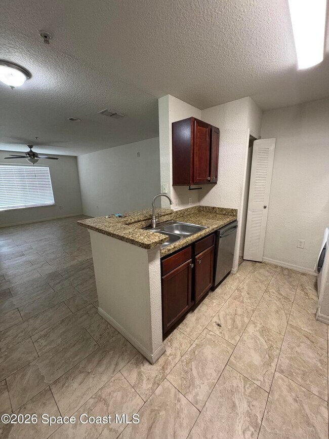 Building Photo - 3511 D'Avinci Way