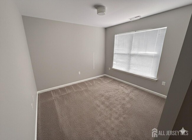 Building Photo - 4 Cobblers Cir