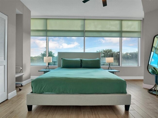 Building Photo - 525 E Jackson St