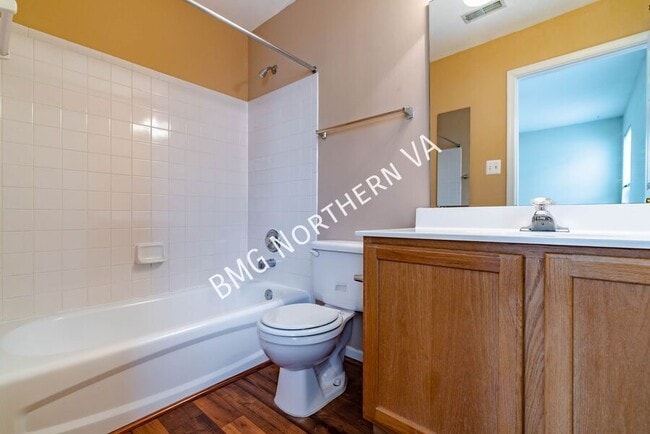 Building Photo - 5819 Pearson Ln