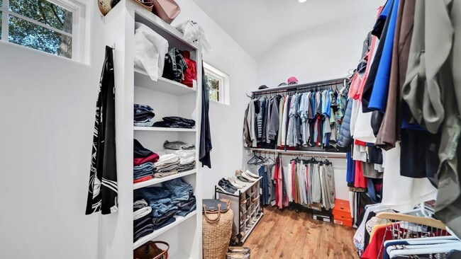 Building Photo - 23350 Cliffwood Dr