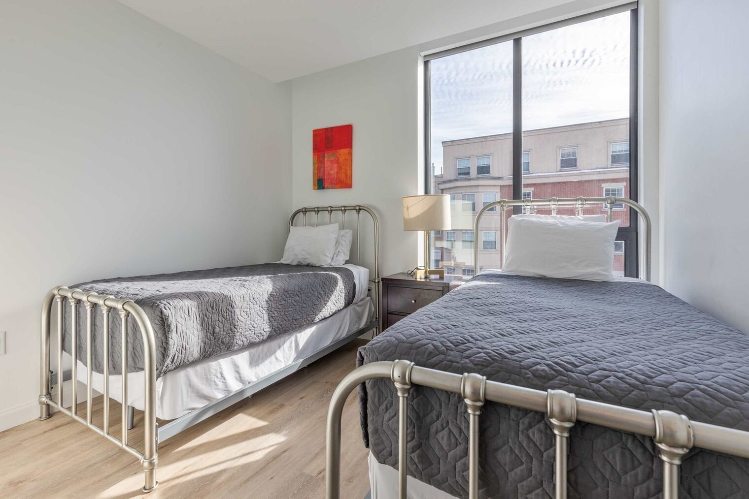 Building Photo - 79 Queensberry St