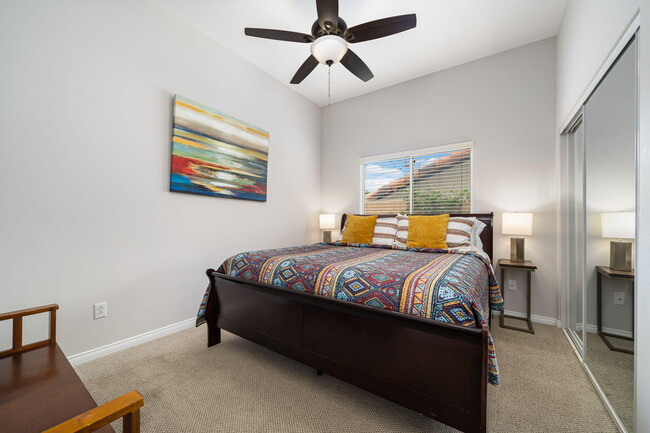 Building Photo - 53845 Avenida Alvarado