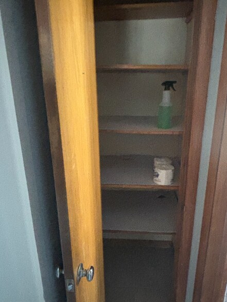 Building Photo - 1314 N 21st Ave