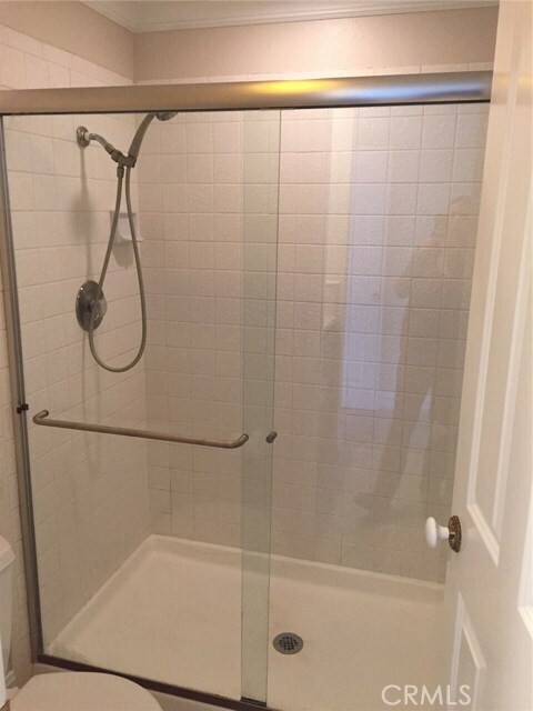 Building Photo - 22276 Summit Hill Dr