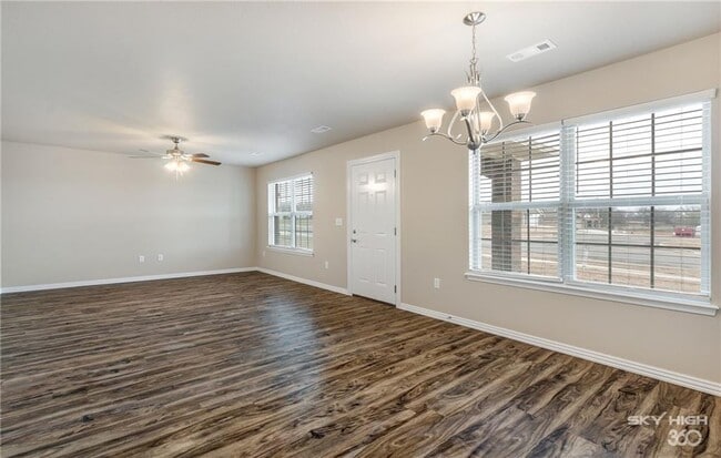 Building Photo - 2129 Brown Bear Ln