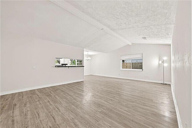 Building Photo - 4123 Cedar Gardens Dr