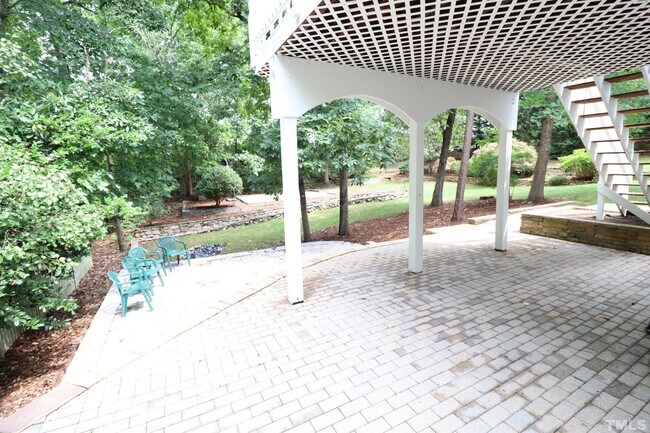 Building Photo - 100 Pebble Ridge Farms Ct