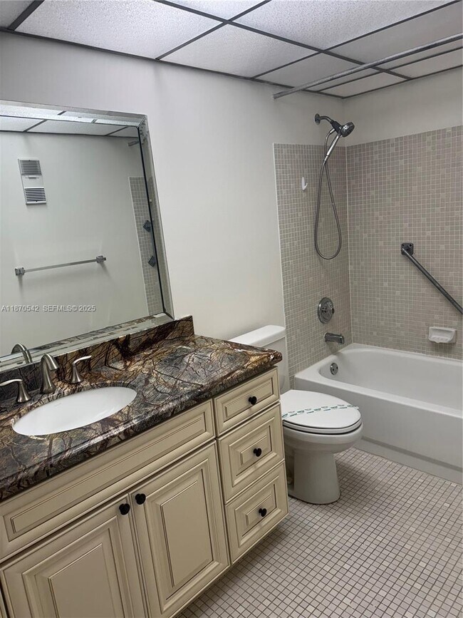 Building Photo - 9620 W McNab Rd