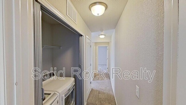 Building Photo - 2130 Birmingham Loop