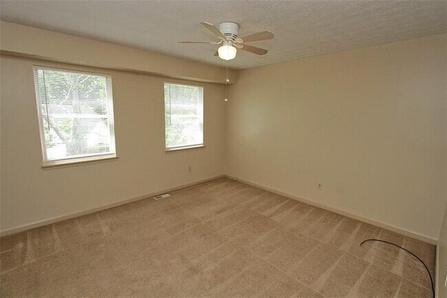 Building Photo - 1381 Omie Way