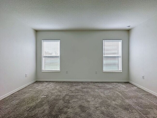 Building Photo - BEAUTIFUL HOME IN PRESERVATION POINTE, DAVENPORT