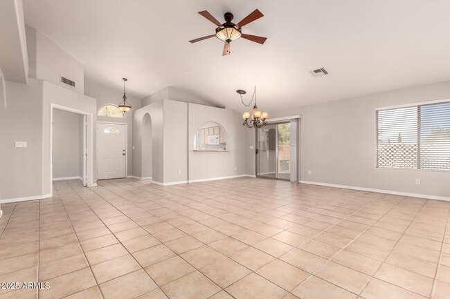 Building Photo - 17303 E Caliente Dr