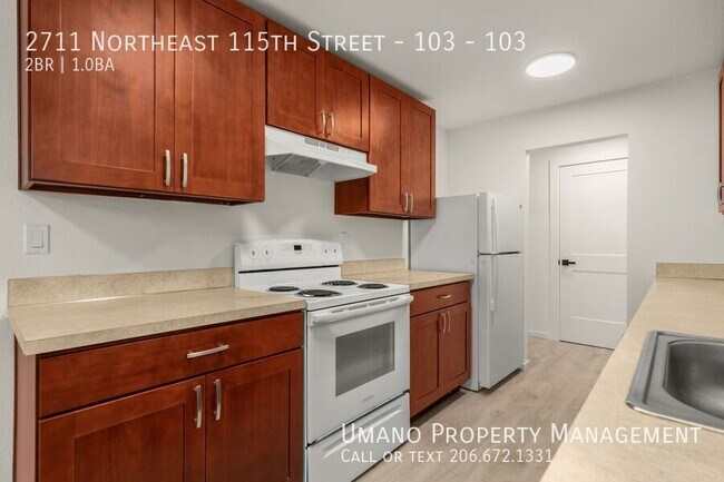 Primary Photo - 2711 NE 115th St