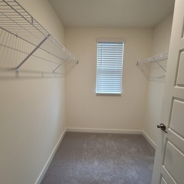 Primary bedroom walk-in closet - 73 Myrtle St