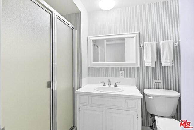 Building Photo - 21938 Pacific Coast Hwy