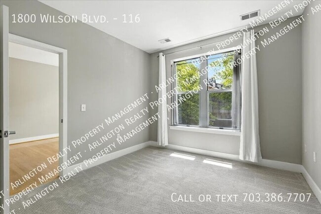 Building Photo - 1800 Wilson Blvd