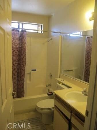 Building Photo - 3888 San Ramon Dr