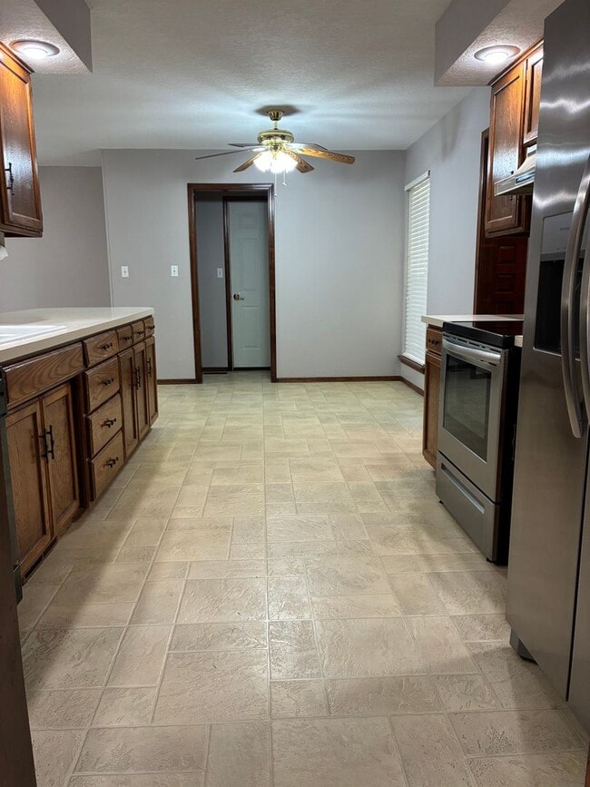 Building Photo - 4402 Briar Creek Rd
