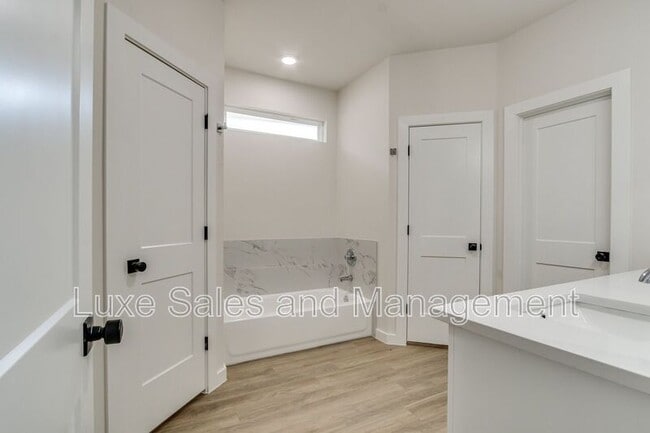 Building Photo - 8301 NW 163rd Ter