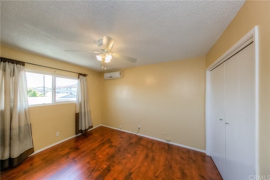 Bedroom 2 - 13508 Doty Ave
