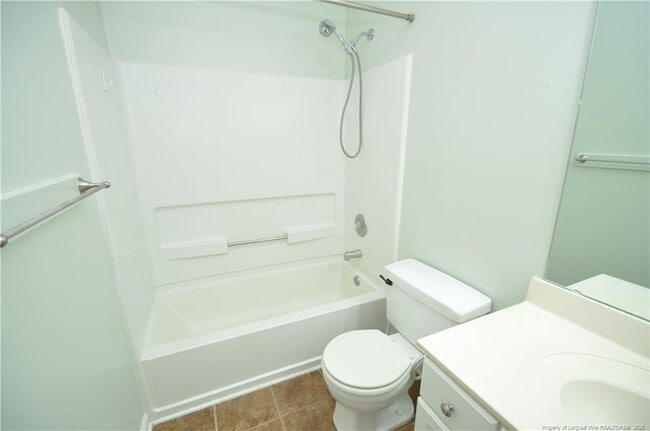 Building Photo - 109 Wood Valley Ct