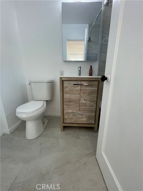 Building Photo - 357 E Plenty St