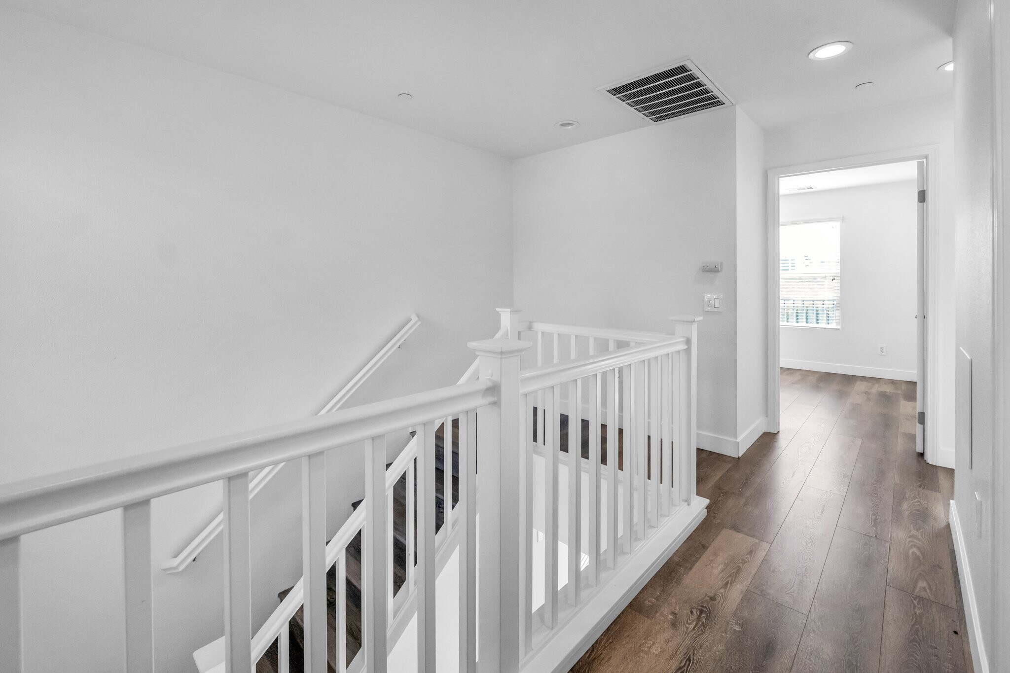 Building Photo - 16710 Nicklaus Dr