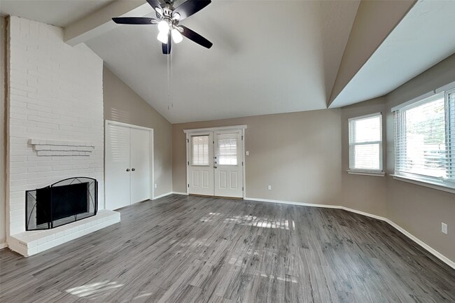 Building Photo - 9906 Dornoch Dr