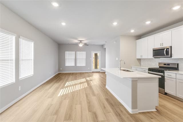 Building Photo - 510 Clover Crk Dr