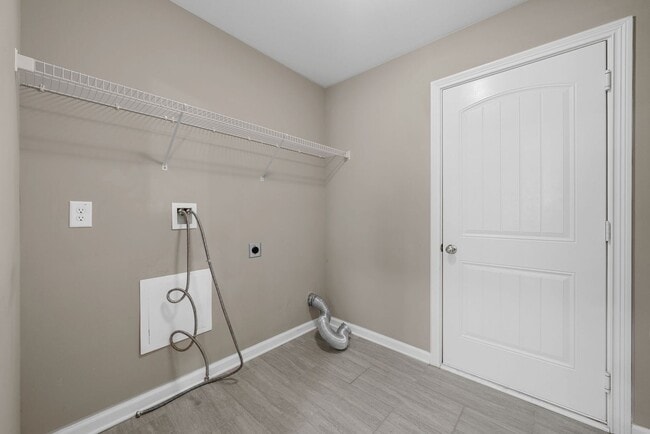 Building Photo - 1252 Magnum Dr
