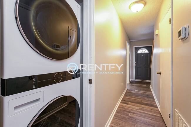 Building Photo - 312 Mar-Don Hills Ct