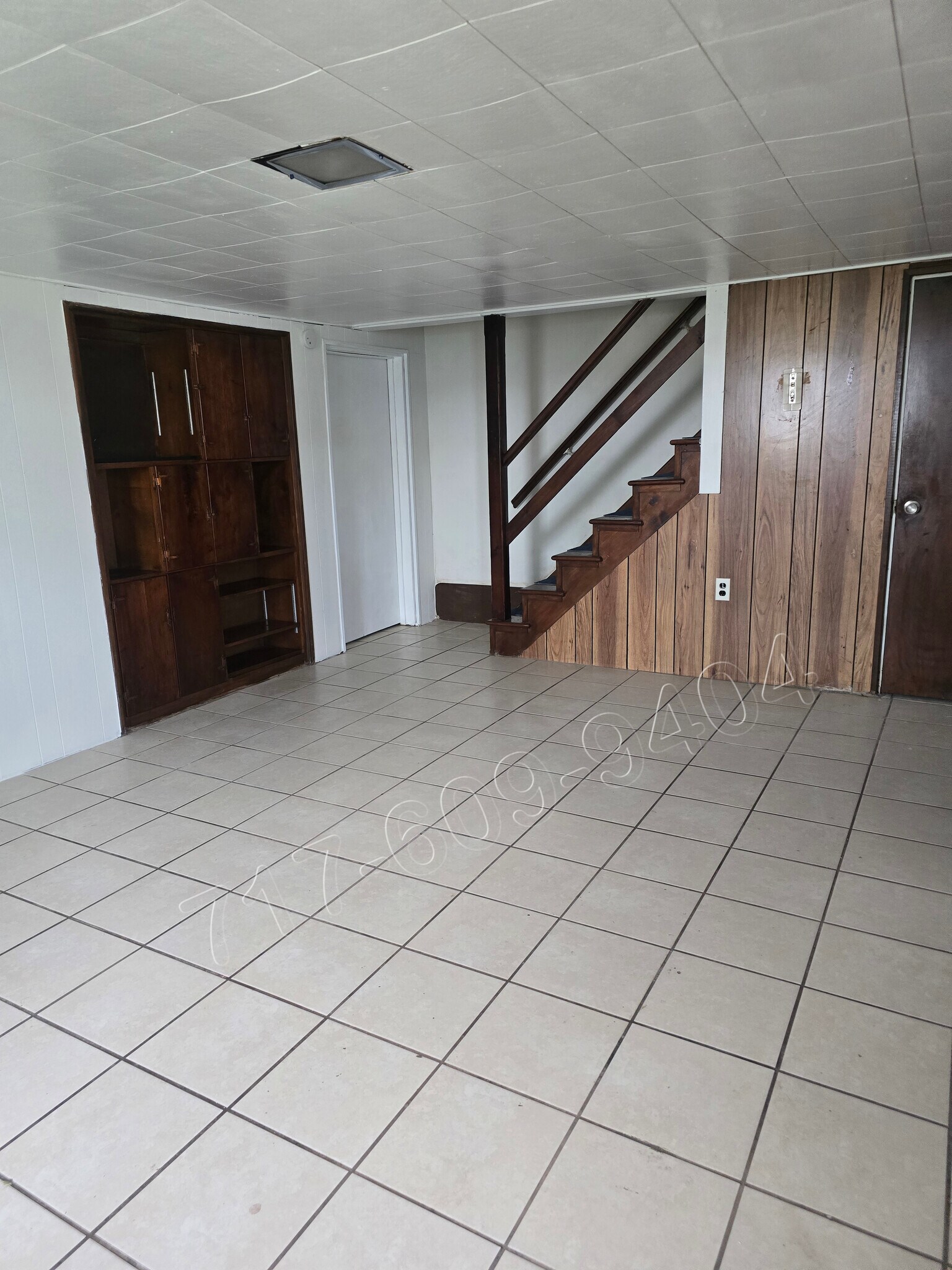 Building Photo - 420 Erie St