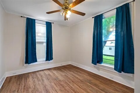 Building Photo - 239 St George Ave